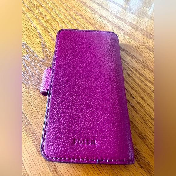 Fossil Leather iPhone6 portfolio case - Picture 2 of 5